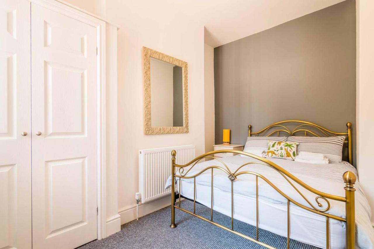 Platform Port Area Apartment 1 With Free Street Parking Kingston upon Hull Exterior photo